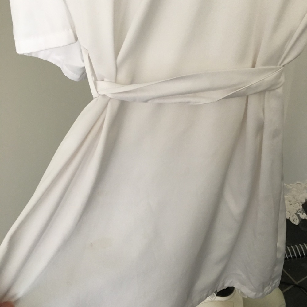 Bride robe - Picture 4 of 6